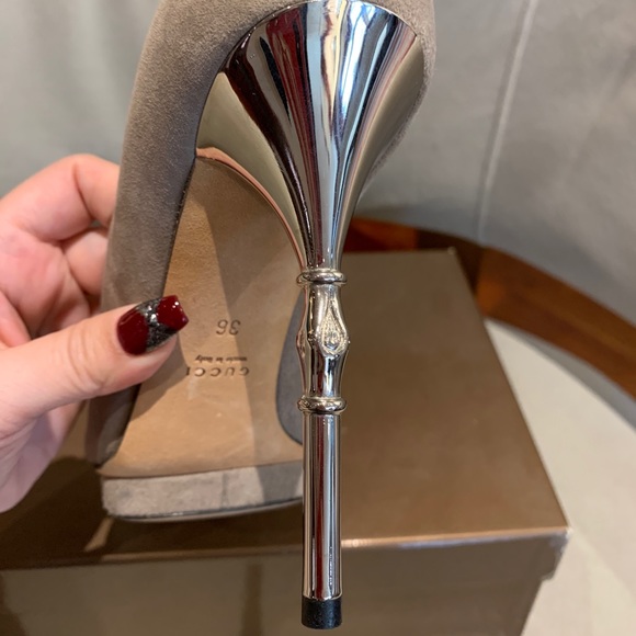 Authentic Gucci Suede Heel - Picture 8 of 10